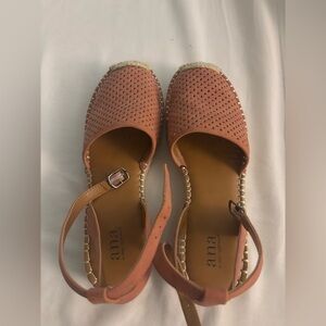 Ana brand 
Sandal/wedge 
8.5 
Cute